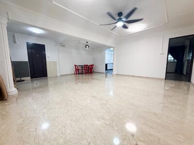 For Rent - 521 Hougang Avenue 6