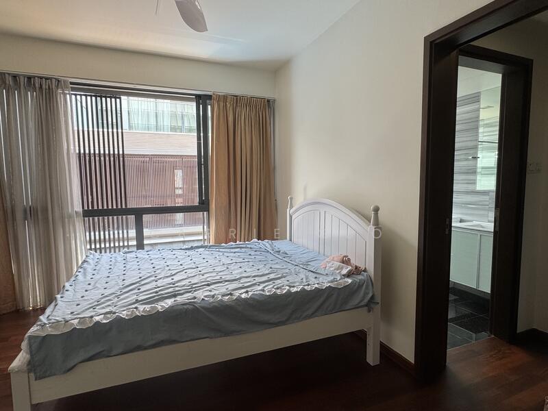 Junior master bedroom 