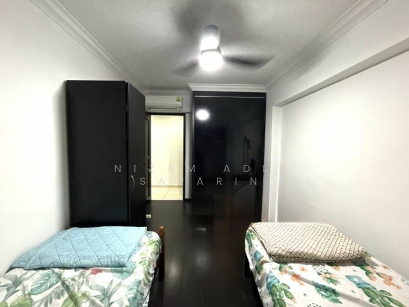 For Sale - 530 Woodlands Drive 14