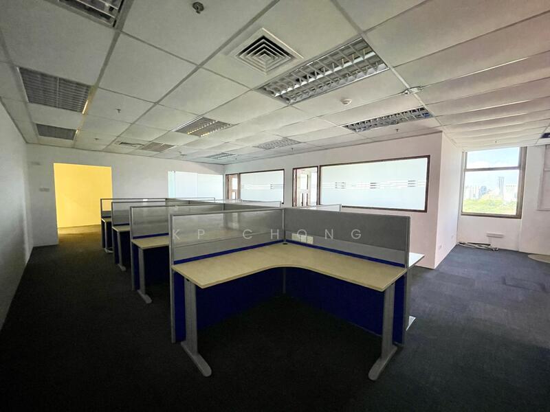 Peninsula Plaza, 111 North Bridge Road, 1,486 sqft, Office For Rent, by KP Chong, 60204980 - CommercialGuru.com.sg