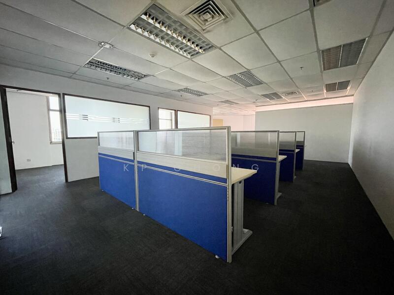 Peninsula Plaza, 111 North Bridge Road, 1,486 sqft, Office For Rent, by KP Chong, 60204980 - CommercialGuru.com.sg