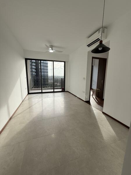 Lentor Modern, Lentor Central, 3 Bedrooms, 969 sqft, Condominium For Sale, by Faith Ang, 60205042 - Living Room - PropertyGuru.com.sg
