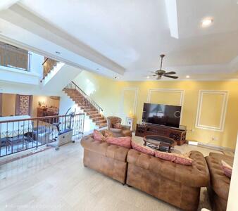 For Sale - Eastwood Park