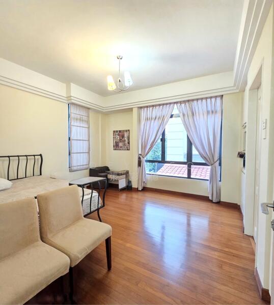 For Sale - Eastwood Park