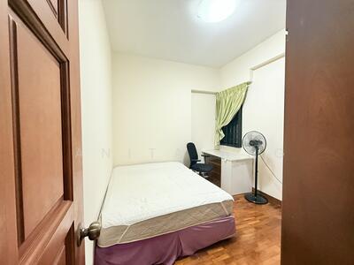 For Rent - Simsville