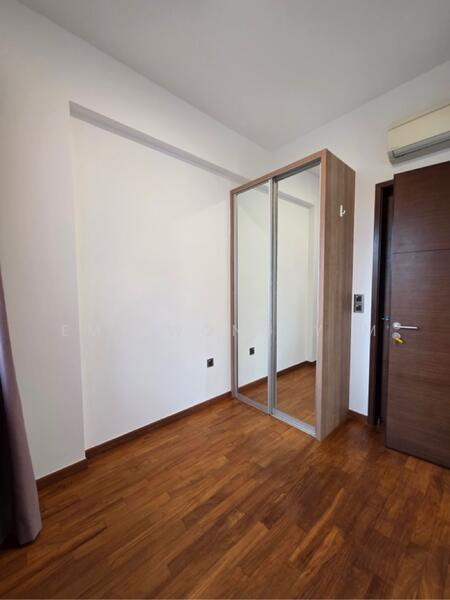 For Sale - Guillemard Edge