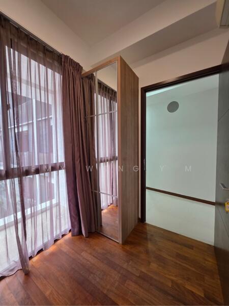 For Sale - Guillemard Edge