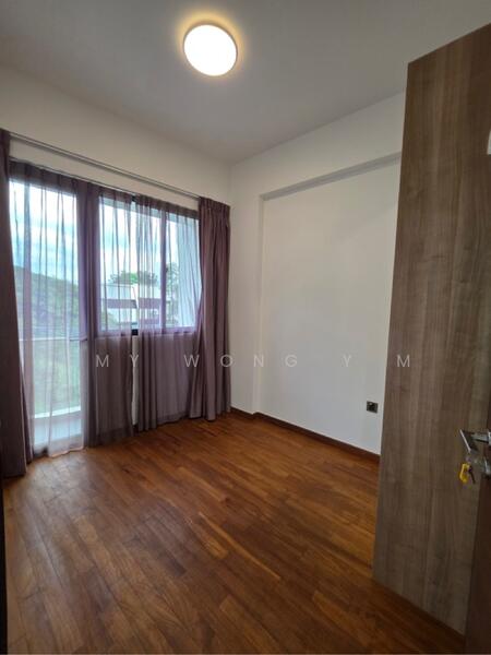 For Sale - Guillemard Edge