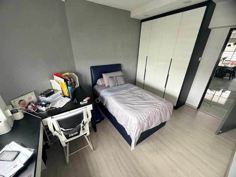 228C Compassvale Walk HDB Flat For Sale at S$ 828,000 | PropertyGuru Singapore - Bedroom