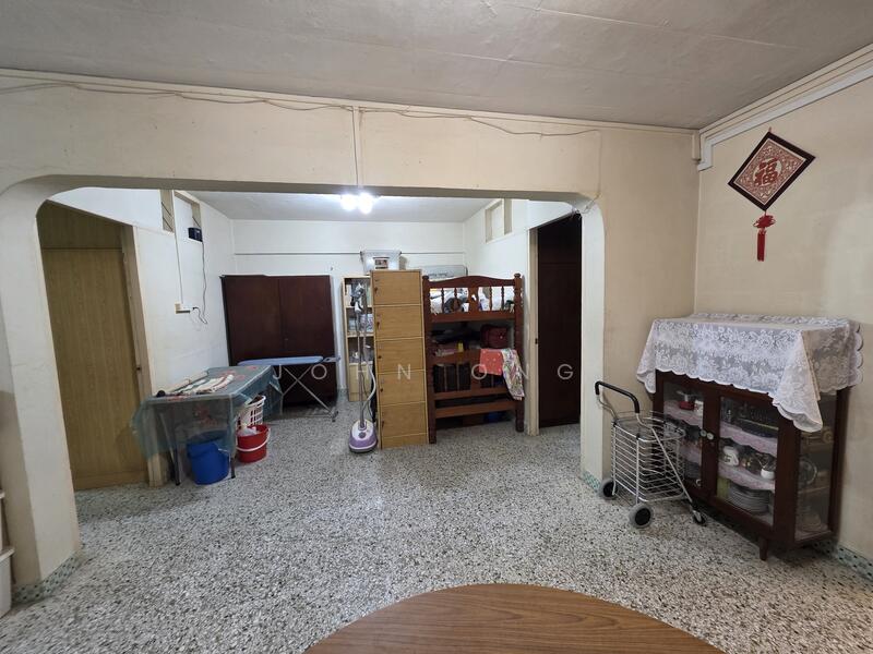 For Sale - 584 Cheng San Court