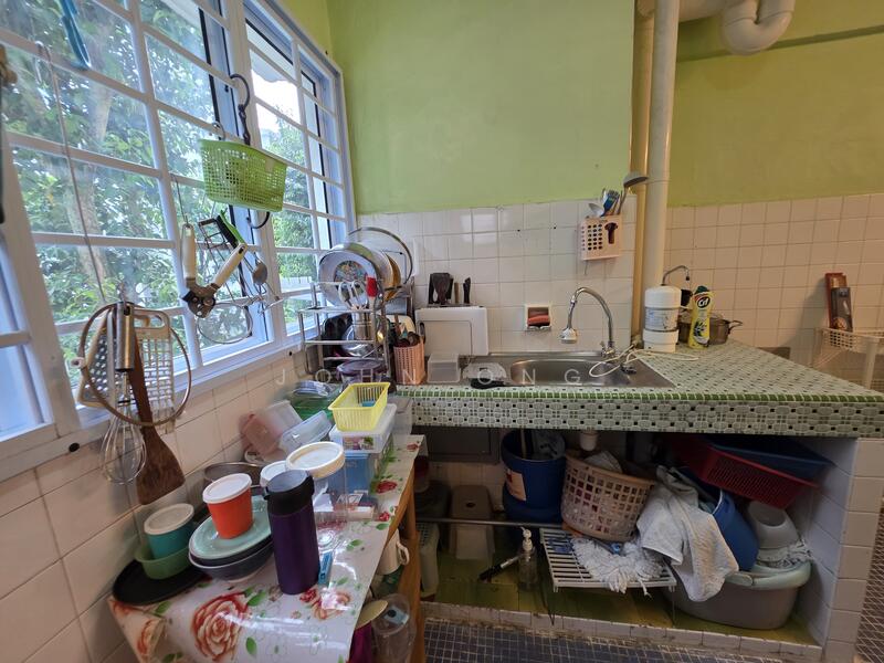 For Sale - 584 Cheng San Court