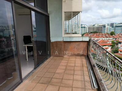 For Rent - Lakepoint Condo