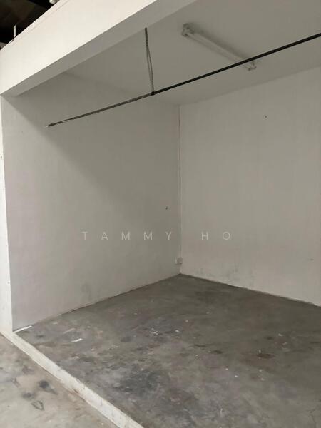 For Rent - 5 Toh avenue