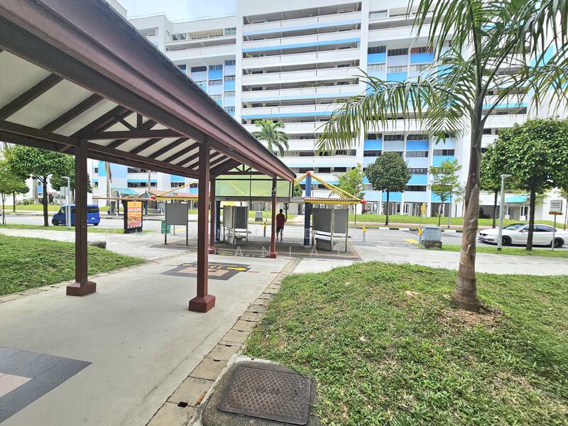 For Sale - 240 Tampines Street 21