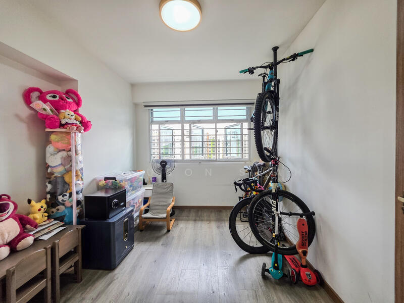 For Sale - 437A Bukit Batok West Avenue 5