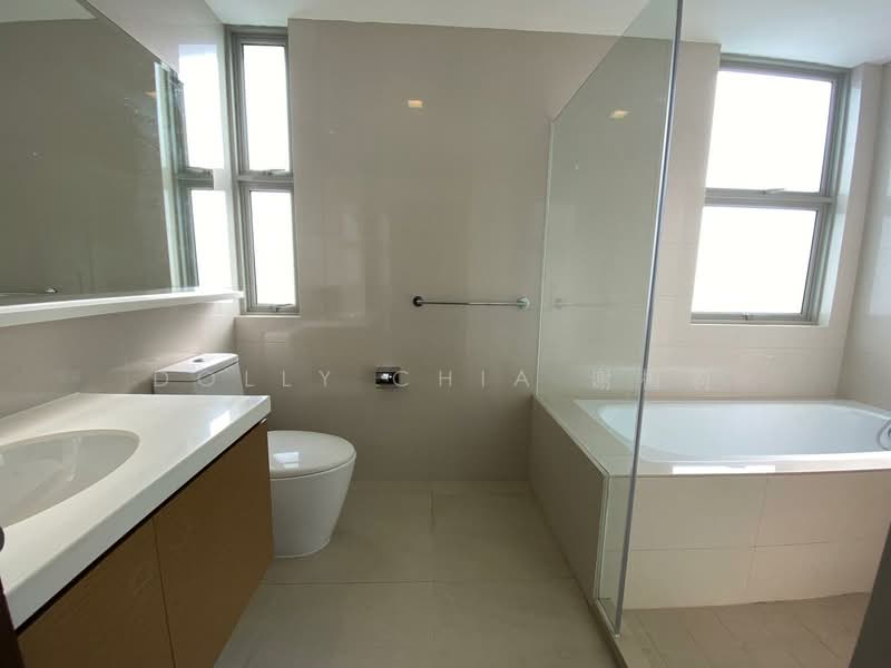 Nassim Regency, 37 Nassim Road, 3 Bedrooms, 2,024 sqft, Apartment For Rent, by Dolly Chia 谢梅莉, 60205768 - Bathroom - PropertyGuru.com.sg
