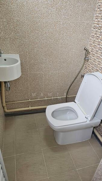 For Sale - 103 Henderson Crescent