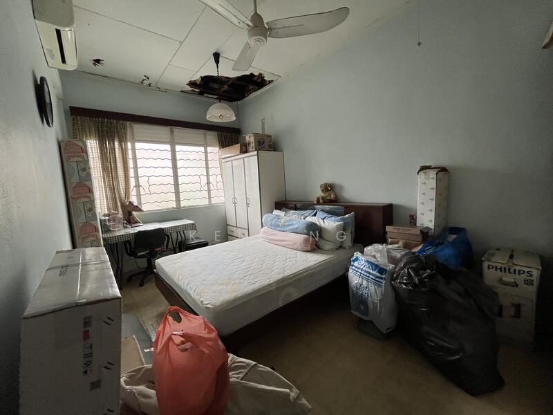 Bedroom on 2nd floor 