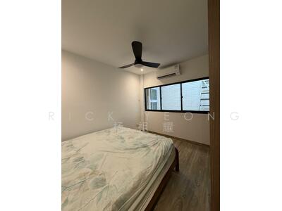 For Rent - Lakepoint Condo