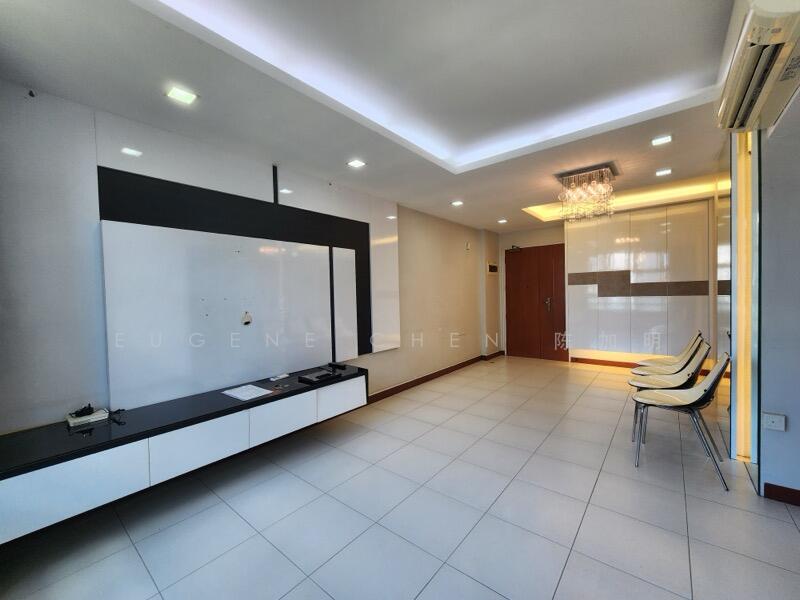 For Rent - 2D Sri Geylang Serai