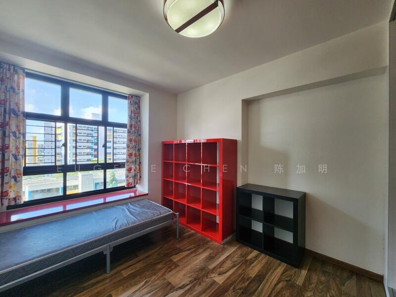 For Rent - 2D Sri Geylang Serai