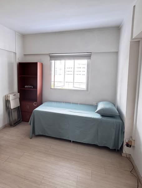 241 Bukit Batok East Avenue 5, 241 Bukit Batok East Avenue 5, Room Rental, 150 sqft, HDB Flat For Rent, by Connie Su, 60206190 - Bedroom - PropertyGuru.com.sg