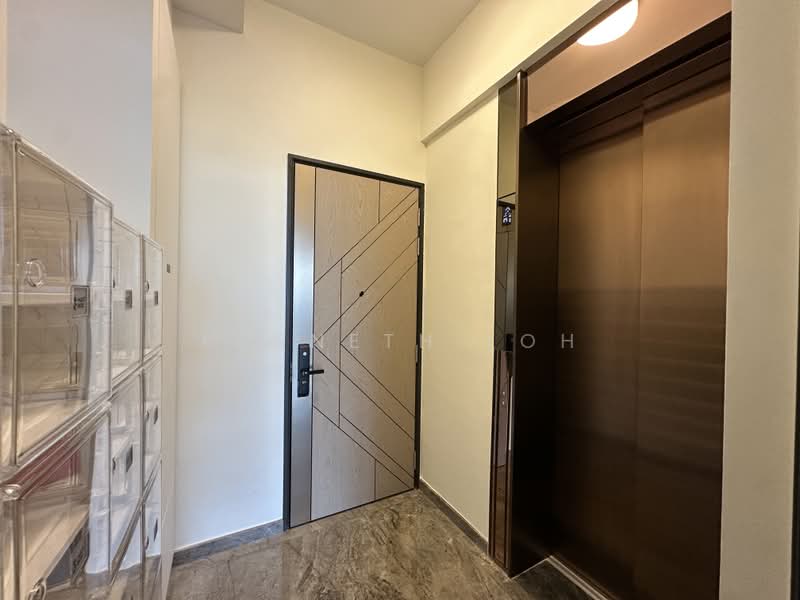 Perfect Ten, 323 Bukit Timah Road, Tanglin / Holland / Bukit Timah, 2 Bedrooms, 786 sqft, Condominium For Rent, by Kenneth Loh, 60206205 - Entrance - PropertyGuru.com.sg