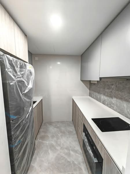 AMO Residence, 23 Ang Mo Kio Rise, Ang Mo Kio / Bishan / Thomson, 2 Bedrooms, 743 sqft, Condominium For Sale, by Evelyn Fang, 60206245 - Kitchen - PropertyGuru.com.sg