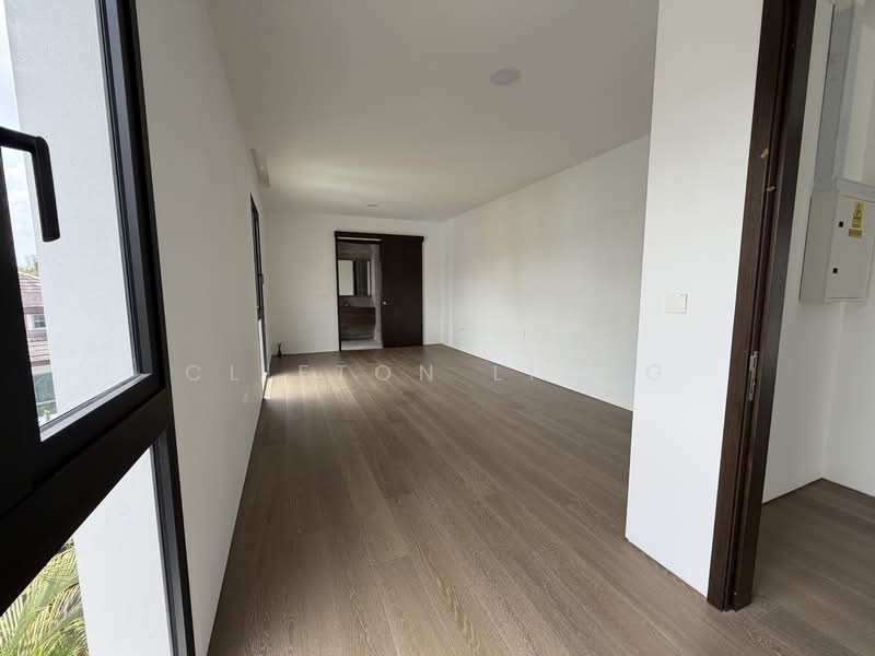 💯 Walk to Henry Park Pri Detached House For Sale at S$ 19,800,000 | PropertyGuru Singapore - Ensuite Bedroom 2