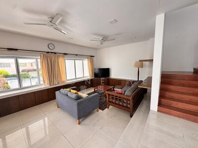 For Rent - Jalan anjin laut
