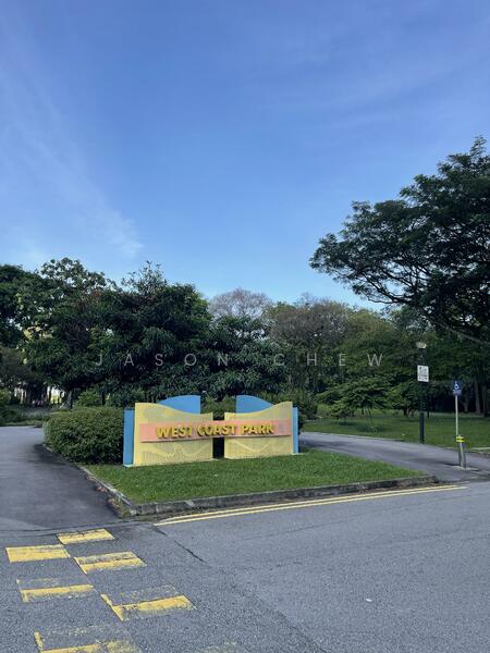 West Coast Park a Short Walk away