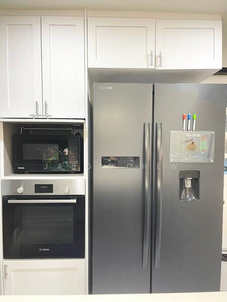 Fits Big Fridge, Oven & Microwave Nicely