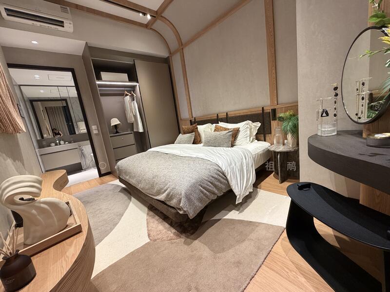 For Sale - The Hillshore