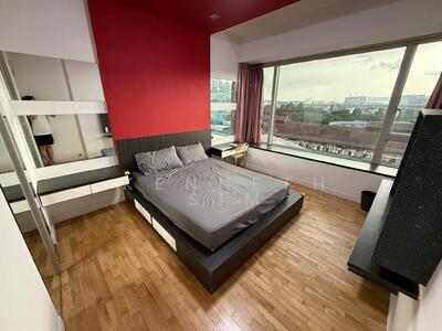 For Rent - The Centris