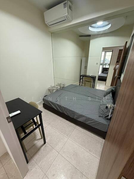 ECON1 Bedroom w AC window 1.2k