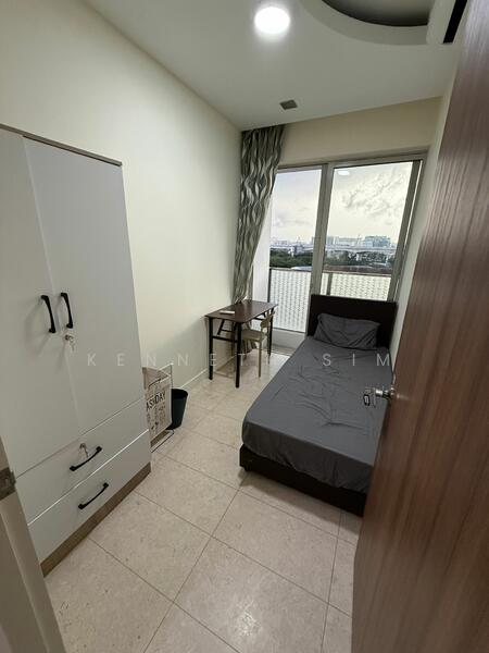 PRS3 Balcony left door Bedroom