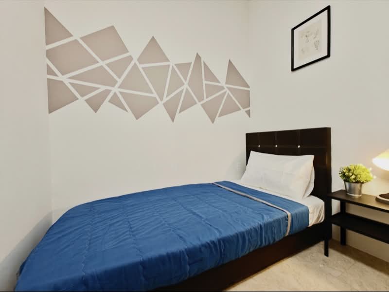 Burlington Square, 175 Bencoolen Street, Room Rental, 100 sqft, Apartment For Rent, by Jen Lee, 60206405 - Bedroom - PropertyGuru.com.sg