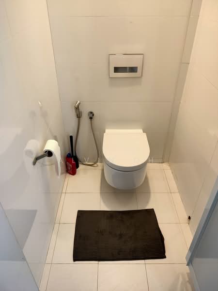 Windy Heights, 80 Jalan Daud, Room Rental, 150 sqft, Condominium For Rent, by Alvin Oh, 60206413 - Extra toilet in kitchen  - PropertyGuru.com.sg