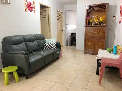 For Sale - 701 Hougang Avenue 2