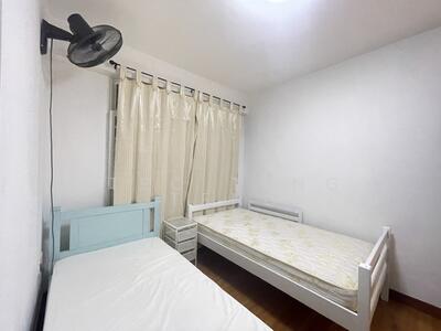 For Rent - 662B Edgedale Plains