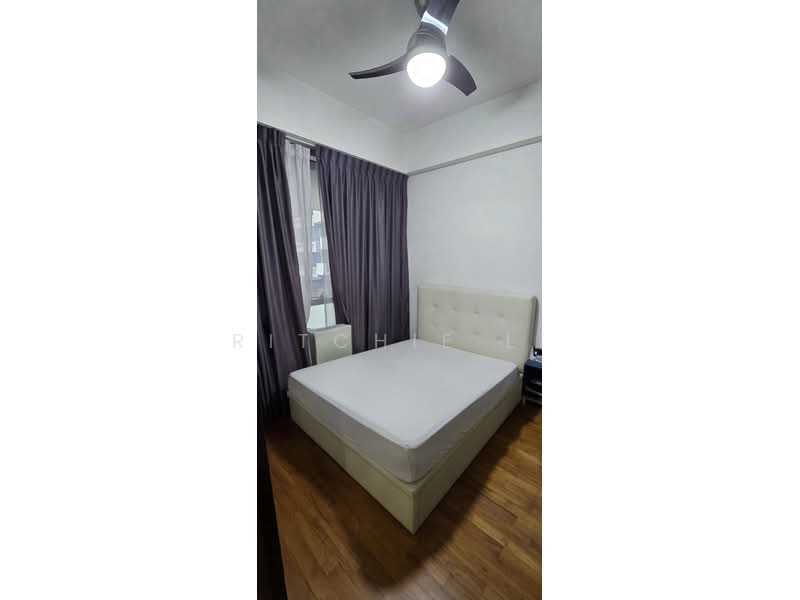 Eon Shenton, 70 Shenton Way, 2 Bedrooms, 538 sqft, Condominium For Sale, by Ritchie Li, 60206477 - Bedroom - PropertyGuru.com.sg