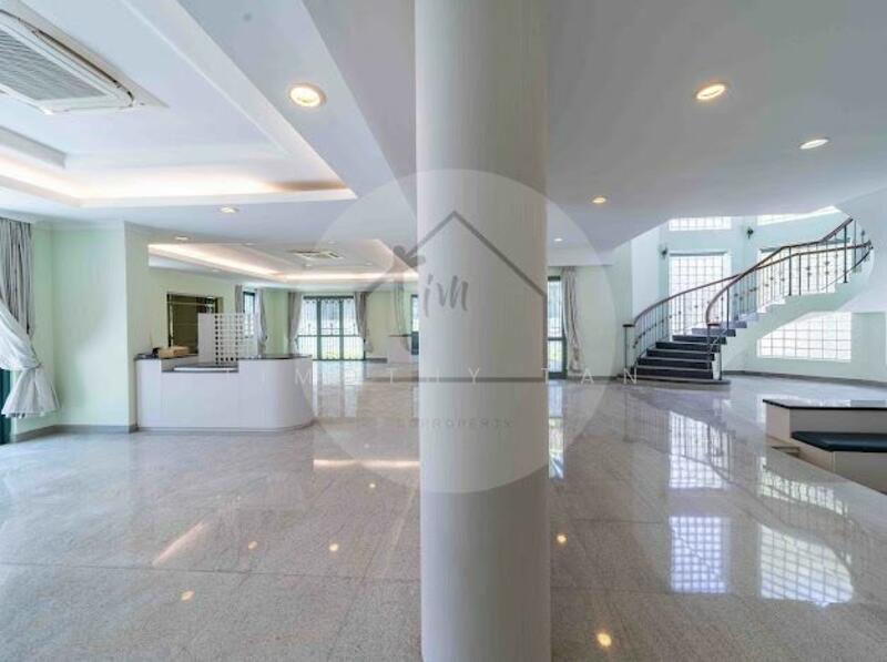 Windsor Park Estate, Windsor Park Road, 6 Bedrooms, 6,800 sqft, Detached House For Rent, by Timothy Tan, 60206549 - Living Room - PropertyGuru.com.sg