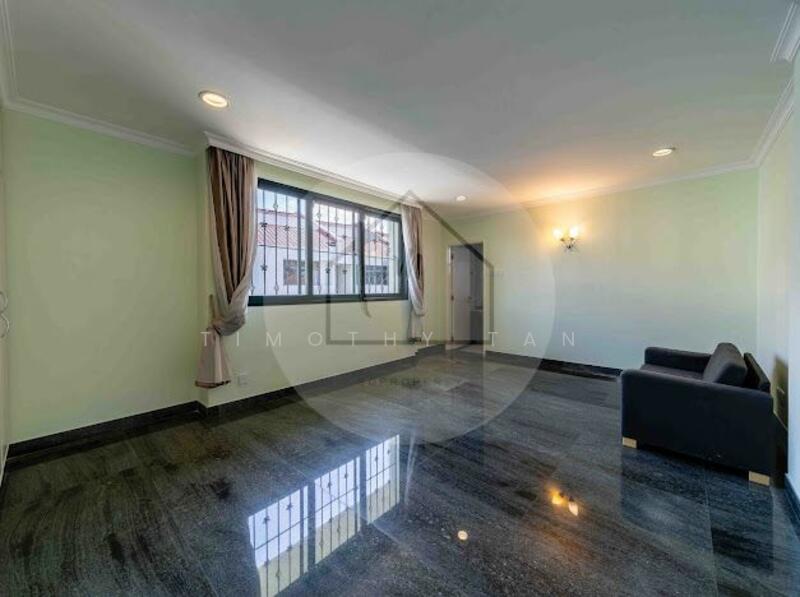 Windsor Park Estate, Windsor Park Road, 6 Bedrooms, 6,800 sqft, Detached House For Rent, by Timothy Tan, 60206549 - Living Room - PropertyGuru.com.sg