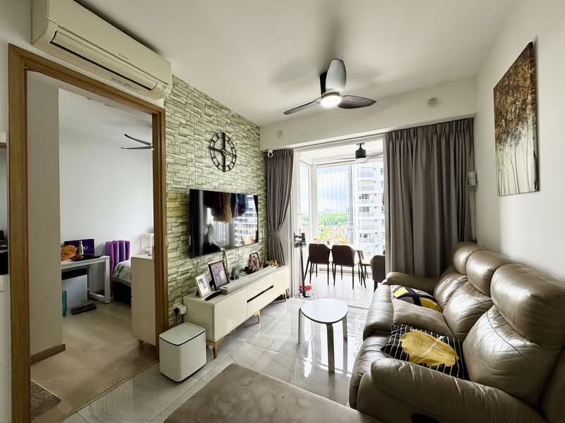 High Park Residences, 31 Fernvale Road, 2 Bedrooms, 581 sqft, Condominium For Rent, by LING WANG, 60206577 - Living Room - PropertyGuru.com.sg