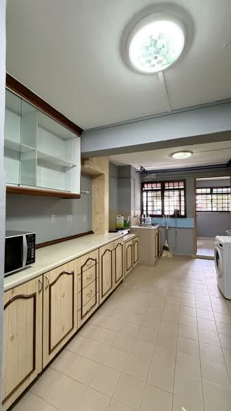 13 Holland Drive, 13 Holland Drive, 3 Bedrooms, 700 sqft, HDB Flat For Rent, by Eric Yam, 60206614 - Kitchen - PropertyGuru.com.sg