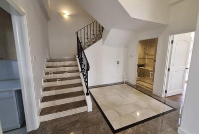 For Rent - Leonie Condotel