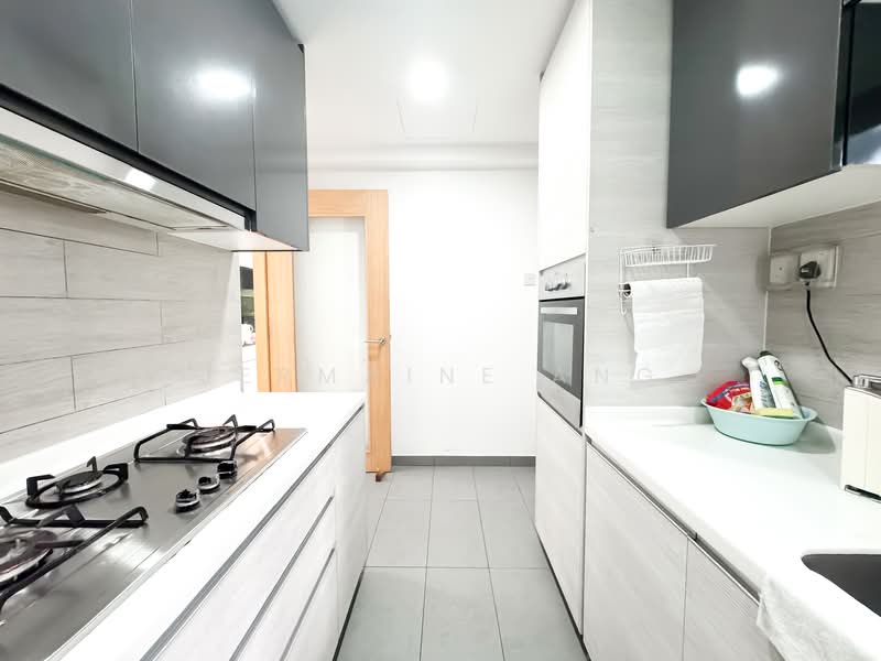 The Rainforest Executive Condominium For Sale at S$ 1,360,000 | PropertyGuru Singapore - Kitchen