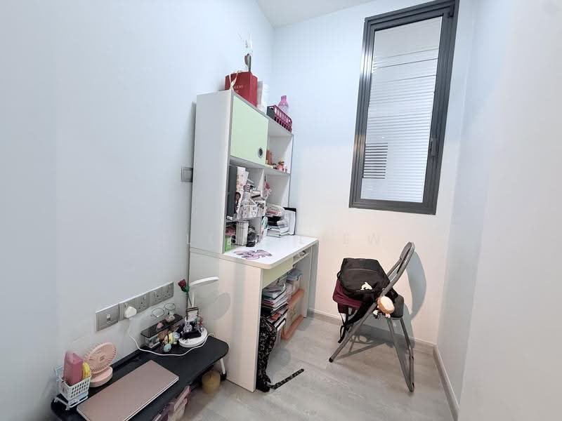La Fiesta, 58 Sengkang Square, Hougang / Punggol / Sengkang, 3 Bedrooms, 1,001 sqft, Condominium For Sale, by Elise Liew, 60206913 - Study - PropertyGuru.com.sg