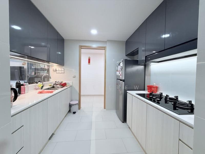 La Fiesta, 58 Sengkang Square, Hougang / Punggol / Sengkang, 3 Bedrooms, 1,001 sqft, Condominium For Sale, by Elise Liew, 60206913 - Kitchen - PropertyGuru.com.sg