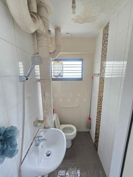 For Sale - 853 Woodlands Street 83